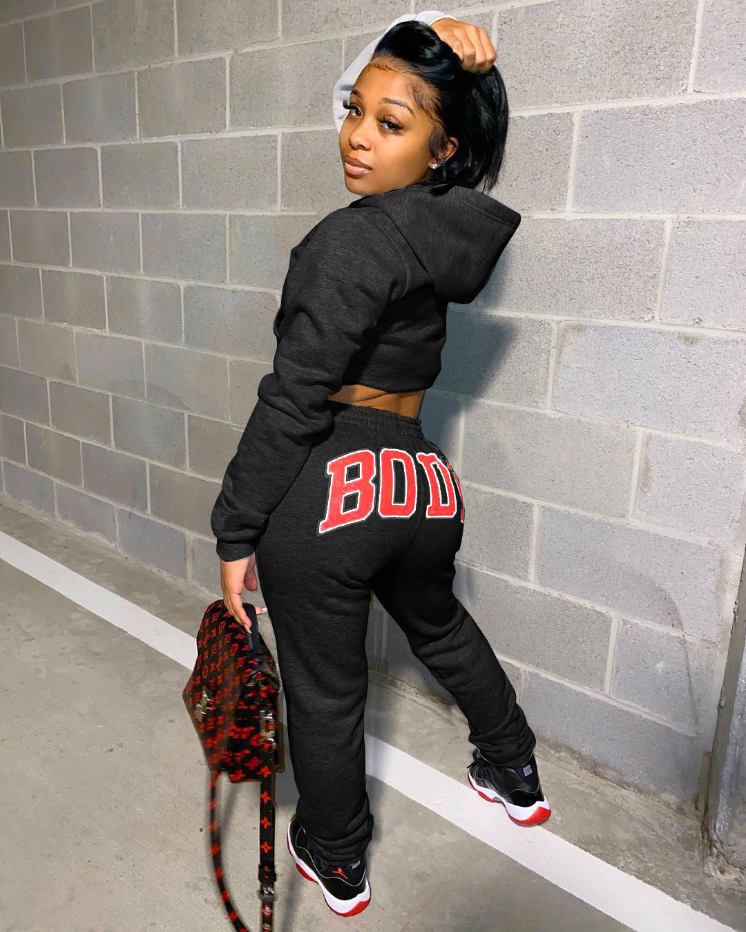 Solid color sweatshirt sports letter suit (Body)